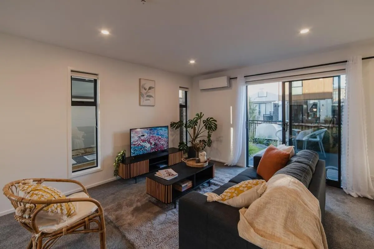 Enchanting Getaway In Merivale Christchurch Feriehus